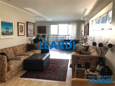 Apartamento com 3 Quartos à venda, 190m² no Jardim Paulista, São Paulo