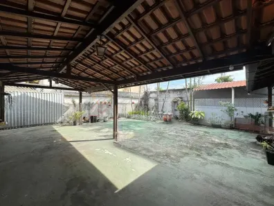 Casa com 5 Quartos à venda, 360m² no Parque Jacaraípe, Serra