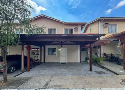 Casa de Condomínio com 3 Quartos à venda, 108m² no Morada de Laranjeiras, Serra