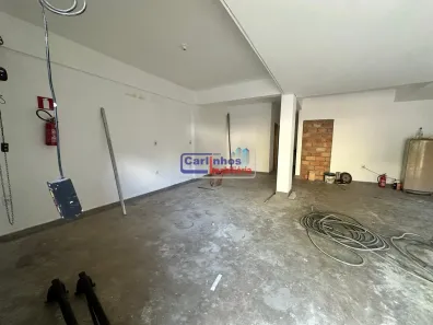 Ponto Comercial à venda, 109m² no Residencial Masterville, Sarzedo