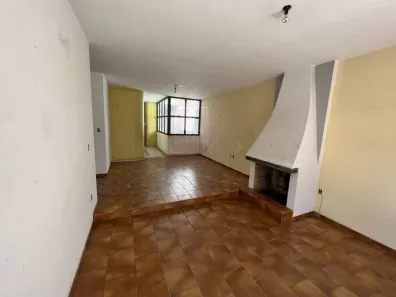 Imóvel Comercial com 3 Quartos à venda, 253m² no Vila Vianelo, Jundiaí
