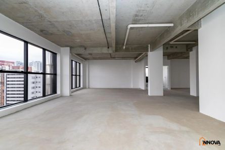 Sala Comercial com 1 Quarto à venda, 327m² no Centro, Curitiba