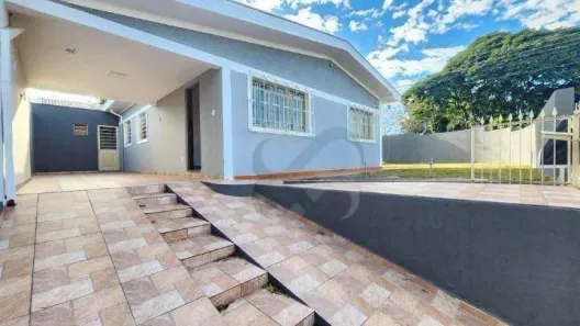 Casa com 3 Quartos para alugar, 120m² no Califórnia, Londrina