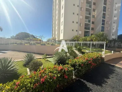 Apartamento com 3 Quartos para alugar, 80m² no Tubalina, Uberlândia