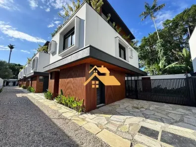 Casa de Condomínio com 4 Quartos à venda, 179m² no Barra do Sahy, São Sebastião