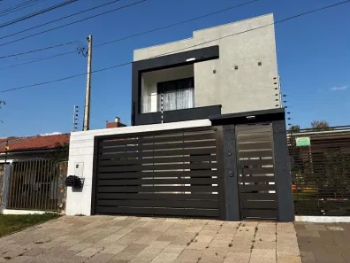 Sobrado com 3 Quartos à venda, 210m² no Recanto Tropical, Cascavel
