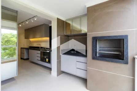 Apartamento com 4 Quartos para alugar, 158m² no Água Verde, Curitiba