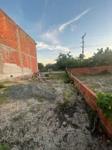 Lote/Terreno à venda, 140m² no Caiçara, Cruz
