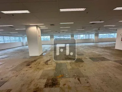 Sala Comercial para alugar, 750m² no Jurubatuba, São Paulo