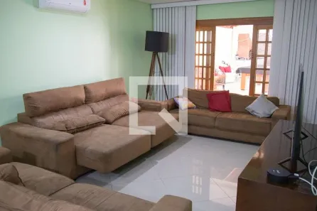 Casa com 4 Quartos para alugar, 450m² no Vila Augusta, Guarulhos