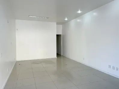 Ponto Comercial para alugar, 46m² no Camaquã, Porto Alegre