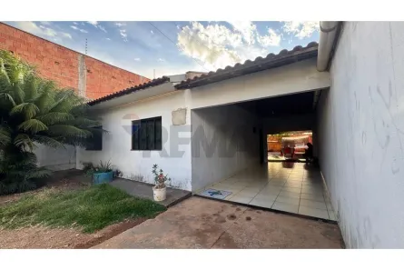 Casa com 1 Quarto à venda, 190m² no Centro, Pedra Preta