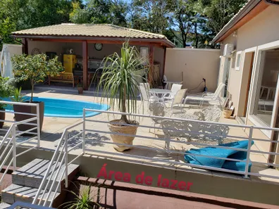 Casa com 4 Quartos à venda, 230m² no Jardim Brasília, Resende