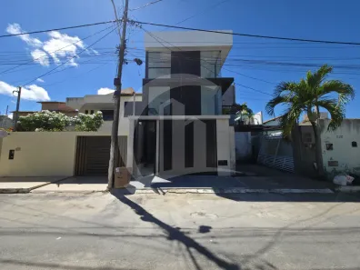 Casa com 6 Quartos à venda, 280m² no Aruana, Aracaju