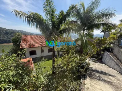 Fazenda/Sítio com 3 Quartos à venda, 230m² no , Igaratá