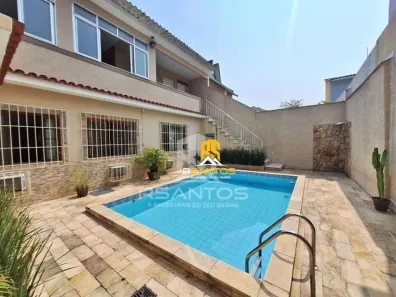 Casa de Condomínio com 4 Quartos à venda, 200m² no Anil, Rio de Janeiro