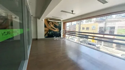 Ponto Comercial para alugar, 323m² no Icaraí, Niterói
