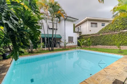 Sobrado com 4 Quartos à venda, 360m² no Sumaré, São Paulo