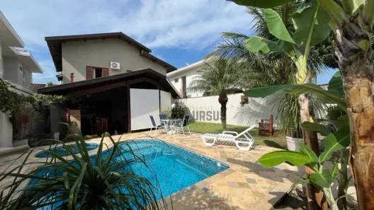 Casa de Condomínio com 4 Quartos à venda, 231m² no Vila Costa, Taubaté