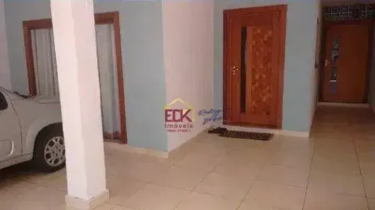 Sobrado com 3 Quartos à venda, 173m² no Parque Residencial Anna Guilhermina Rois Alves, Guaratinguetá
