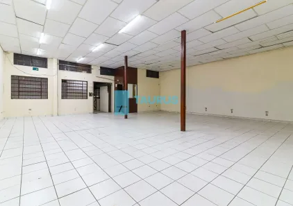 Imóvel Comercial com 3 Quartos para alugar, 298m² no Moema, São Paulo