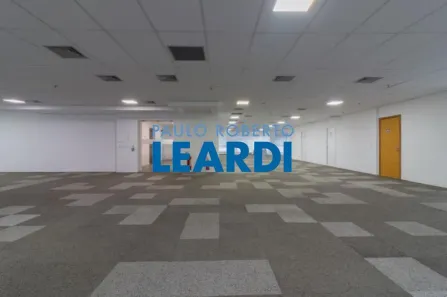 Sala Comercial para alugar, 1144m² no Butantã, São Paulo
