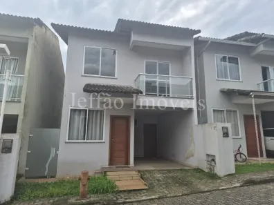 Casa de Condomínio com 3 Quartos à venda, 133m² no Retiro, Volta Redonda