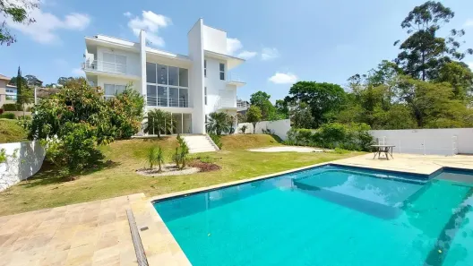 Casa de Condomínio com 4 Quartos para alugar, 566m² no Jardim Indaiá, Embu das Artes