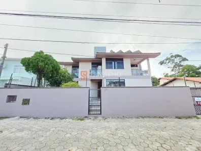 Casa com 5 Quartos para alugar, 374m² no Jardim Atlântico, Florianópolis