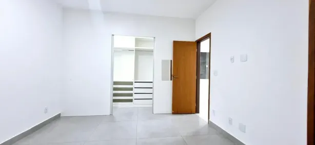 Casa de Condomínio com 3 Quartos para alugar, 210m² no Lagoa, Macaé