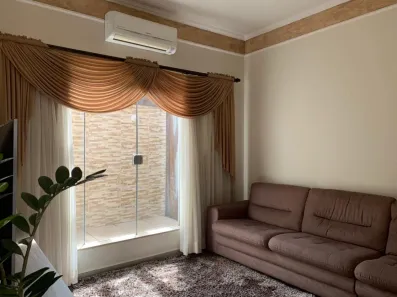 Casa de Condomínio com 4 Quartos à venda, 150m² no , Estiva Gerbi