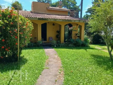 Casa de Condomínio com 2 Quartos à venda, 164m² no Cavalhada, Porto Alegre