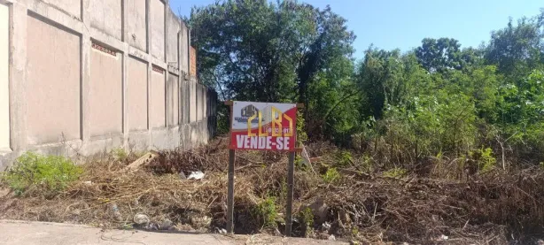 Lote/Terreno à venda, 360m² no Tijucal, Cuiabá