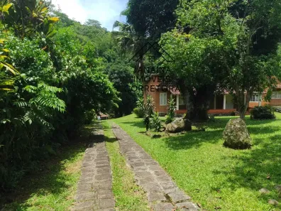 Fazenda/Sítio com 4 Quartos à venda, 250m² no Corujas, Guapimirim