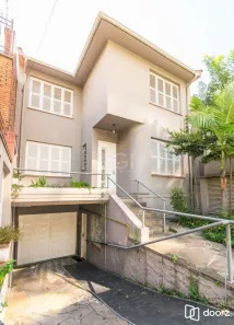 Imóvel Comercial à venda, 239m² no Auxiliadora, Porto Alegre