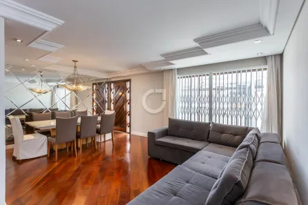 Sobrado com 3 Quartos à venda, 132m² no Boa Vista, Curitiba
