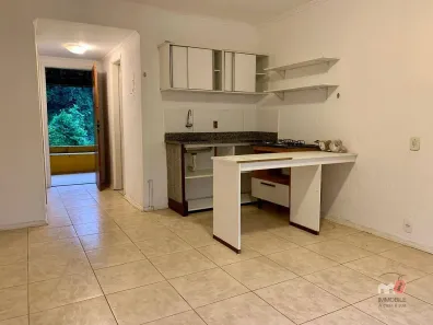 Apartamento com 1 Quarto para alugar, 60m² no Nogueira, Petrópolis