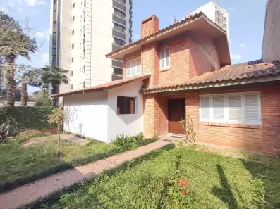 Imóvel Comercial com 4 Quartos para alugar, 250m² no Bela Vista, Porto Alegre