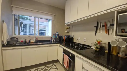 Sobrado com 3 Quartos para alugar, 80m² no Vila Gumercindo, São Paulo
