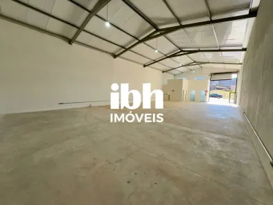 Galpão/Depósito/Armazém à venda, 324m² no Jardim Canadá, Nova Lima