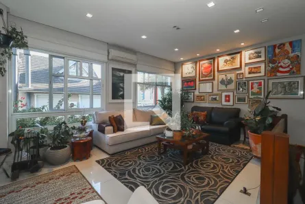 Casa com 3 Quartos à venda, 218m² no Jardim Carvalho, Porto Alegre