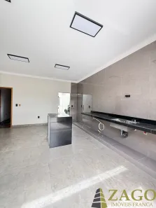 Casa com 3 Quartos à venda, 125m² no Residencial Irineu Zanetti, Franca