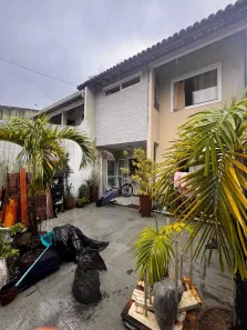 Casa com 3 Quartos à venda, 100m² no Centro, Lauro de Freitas