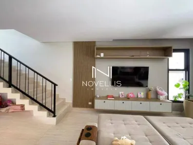Casa de Condomínio com 3 Quartos para alugar, 223m² no Jardim Jacinto, Jacareí