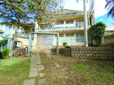 Casa com 3 Quartos à venda, 550m² no Cristal, Porto Alegre