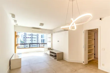 Apartamento com 3 Quartos para alugar, 104m² no Vila Nova Conceição, São Paulo