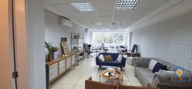 Sala Comercial à venda, 42m² no Lageadinho, Cotia