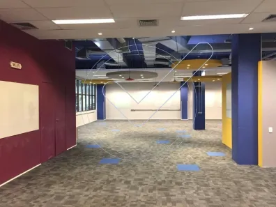 Sala Comercial para alugar, 640m² no Alphaville Industrial, Barueri