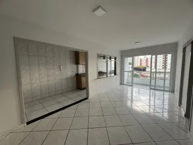 Apartamento com 2 Quartos à venda, 100m² no Comerciário, Criciúma