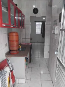 Kitnet para alugar, 30m² no Guilhermina, Praia Grande